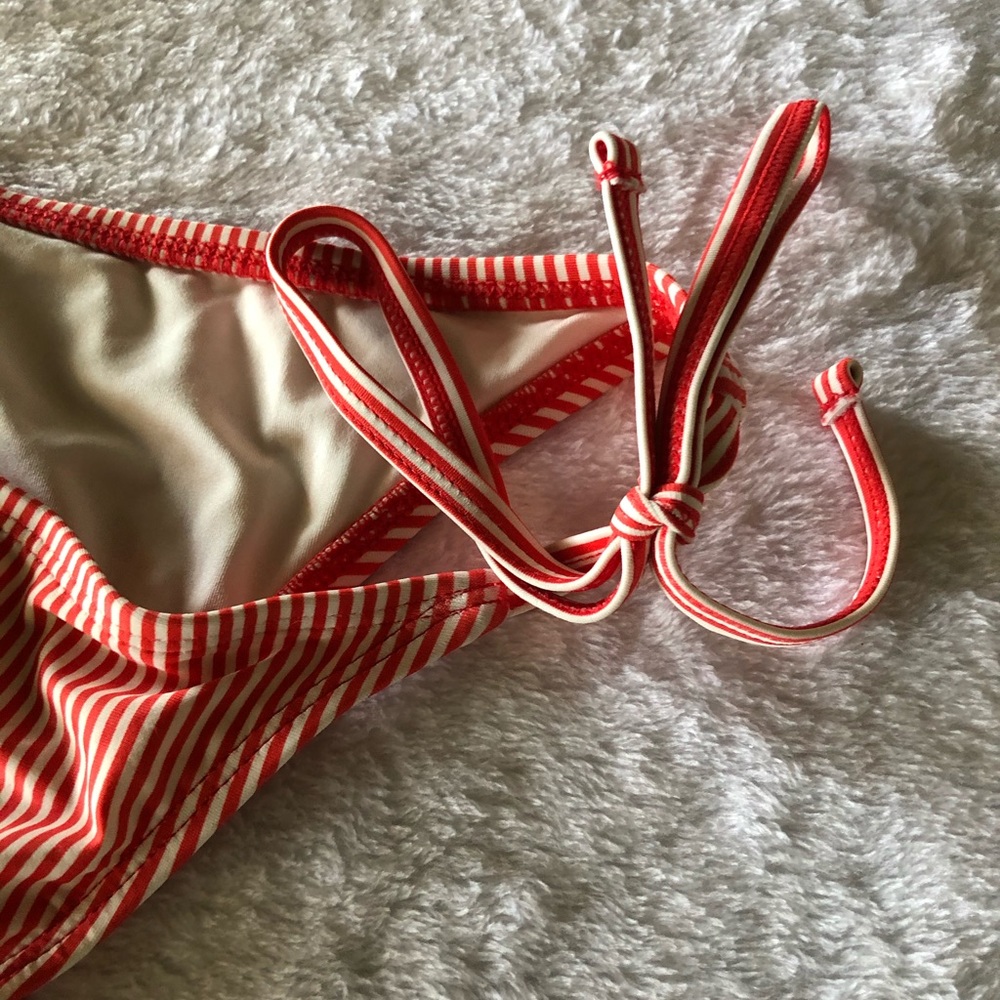 🆕 Mae | Red Strip Bikini - Picture 5 of 6